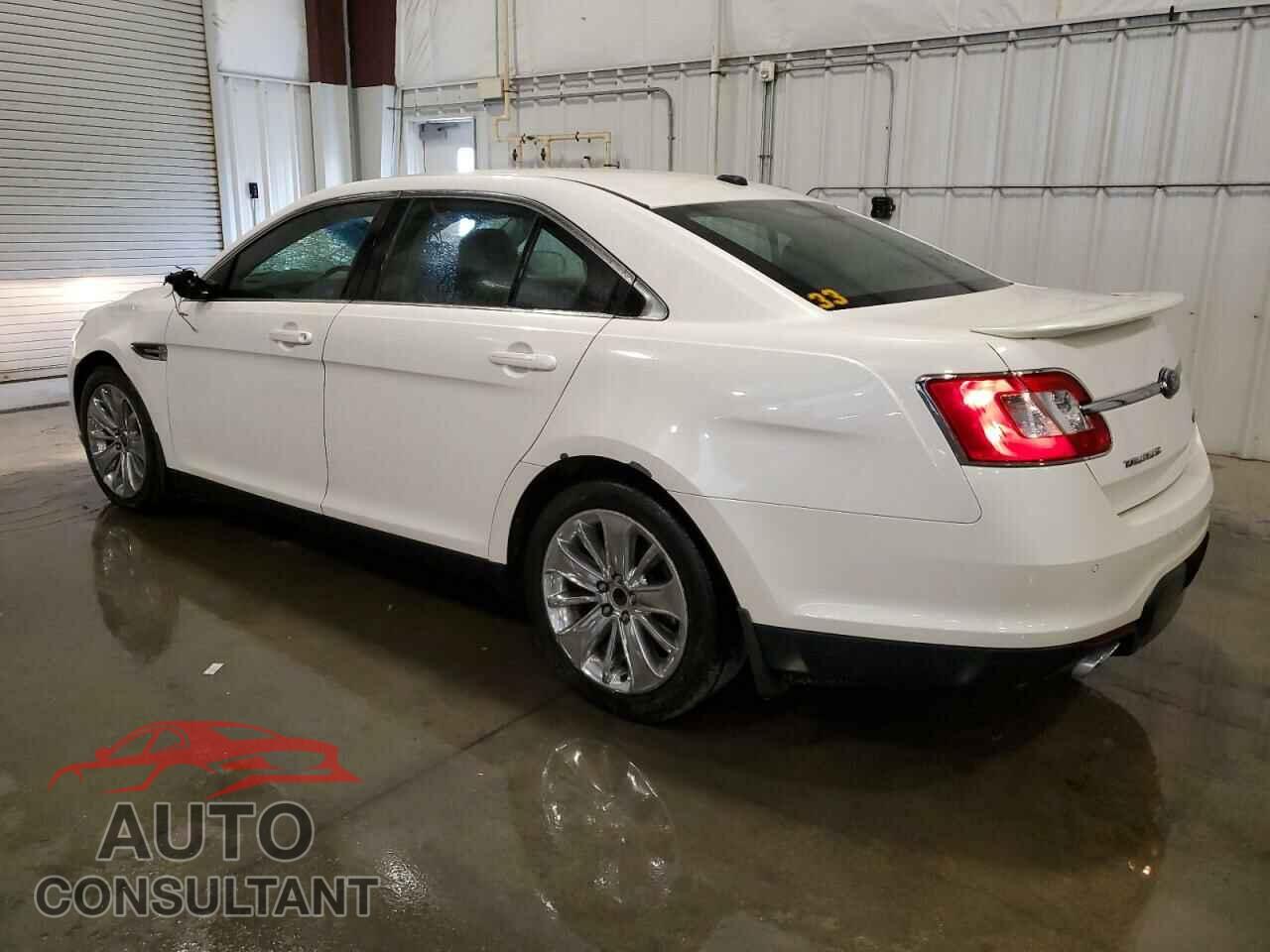 FORD TAURUS 2010 - 1FAHP2FW2AG104543