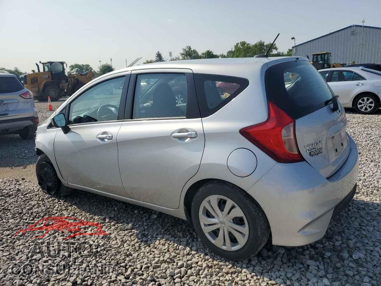 NISSAN VERSA 2017 - 3N1CE2CP3HL358410