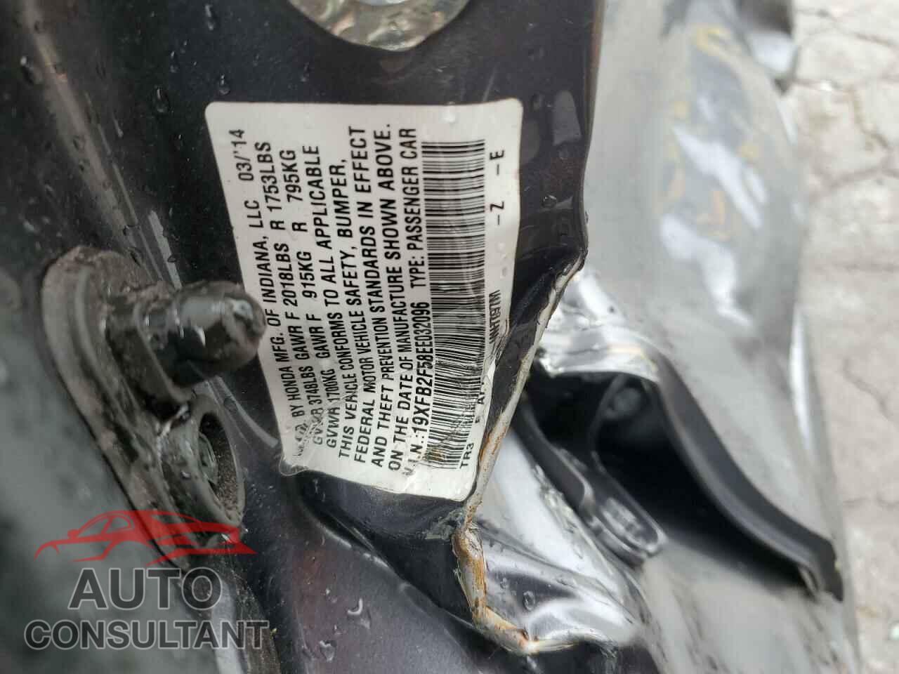 HONDA CIVIC 2014 - 19XFB2F58EE032096
