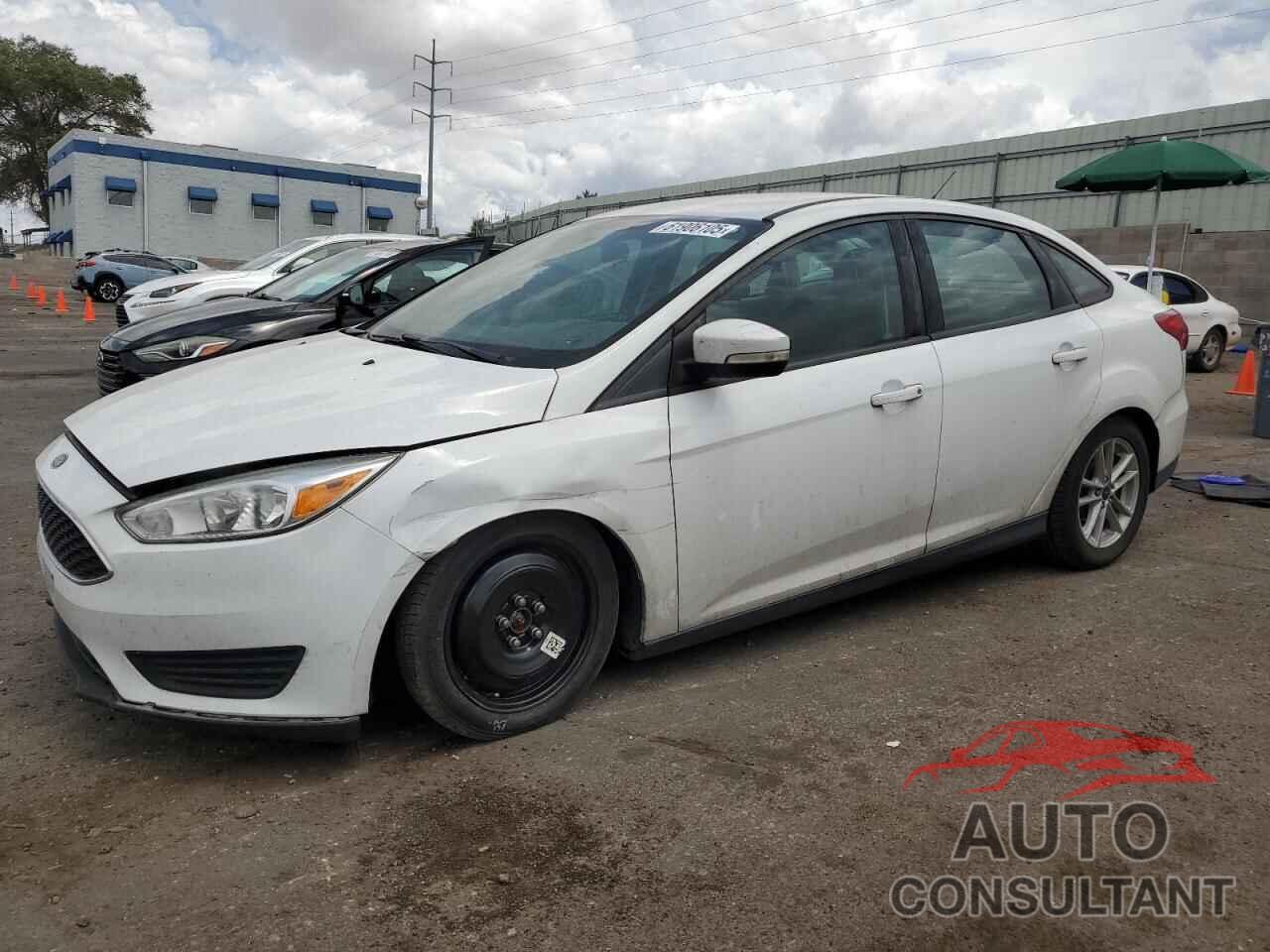 FORD FOCUS 2017 - 1FADP3F24HL300146