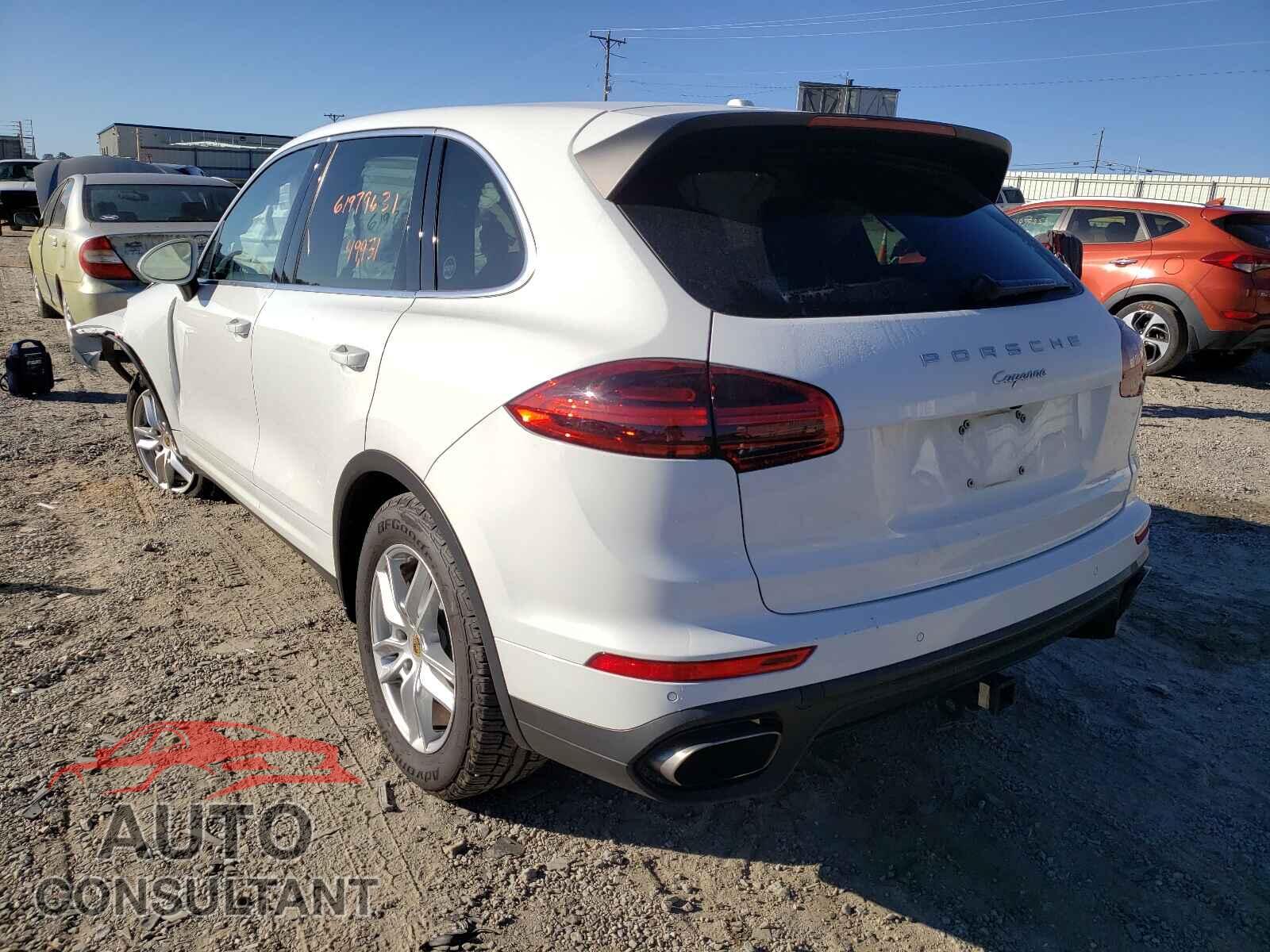 PORSCHE CAYENNE 2016 - WP1AA2A21GKA38265