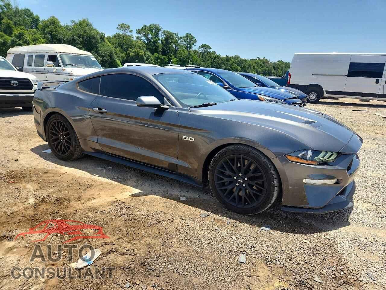 FORD MUSTANG 2018 - 1FA6P8CF7J5122515