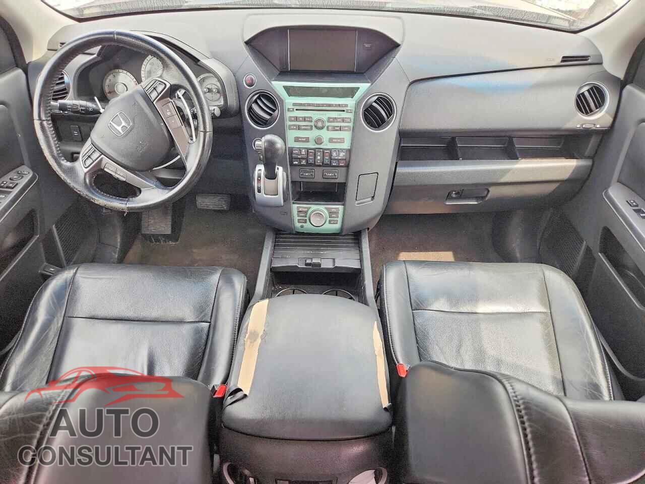HONDA PILOT 2011 - 5FNYF4H78BB038090