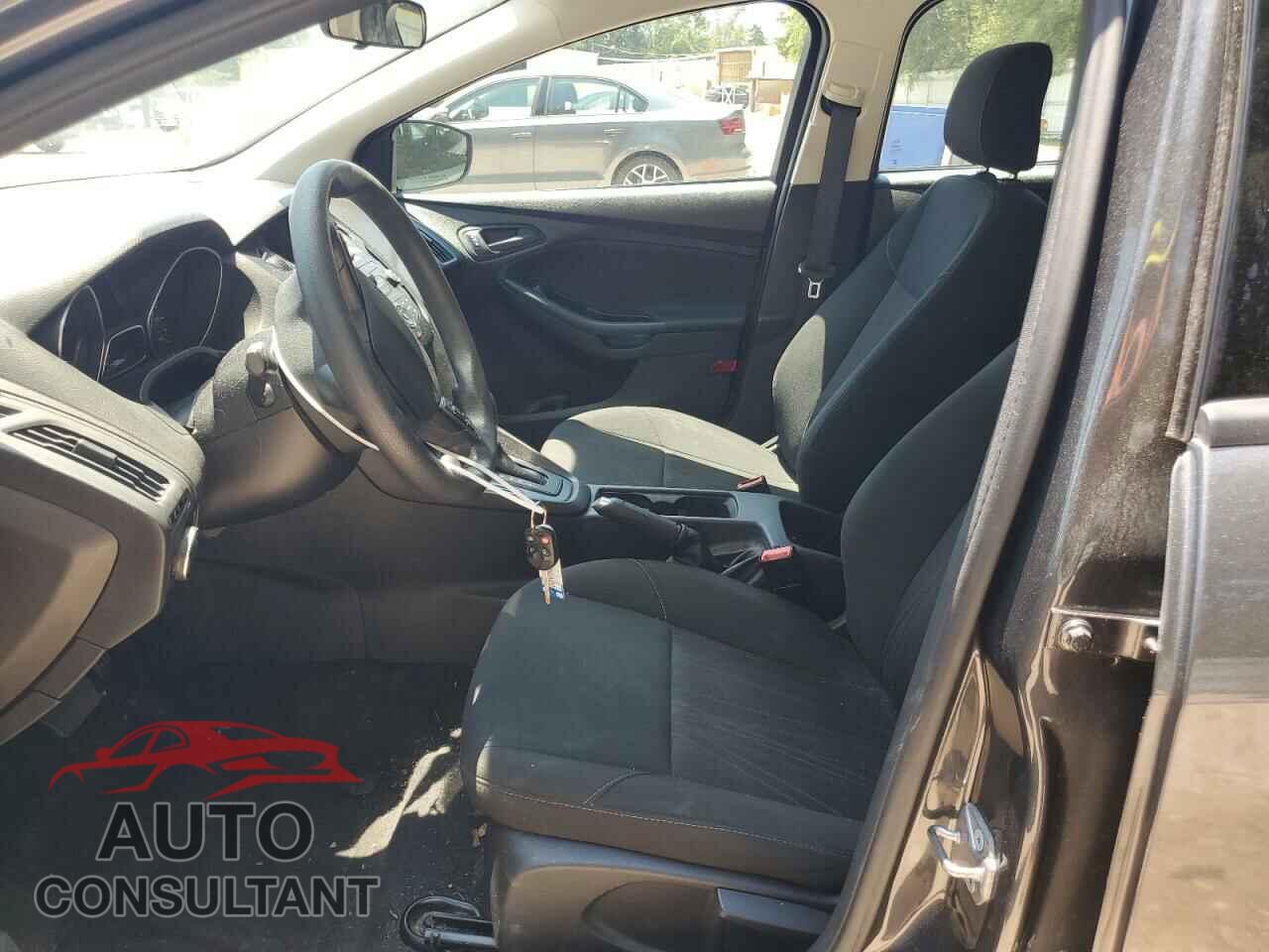 FORD FOCUS 2017 - 1FADP3E2XHL289154