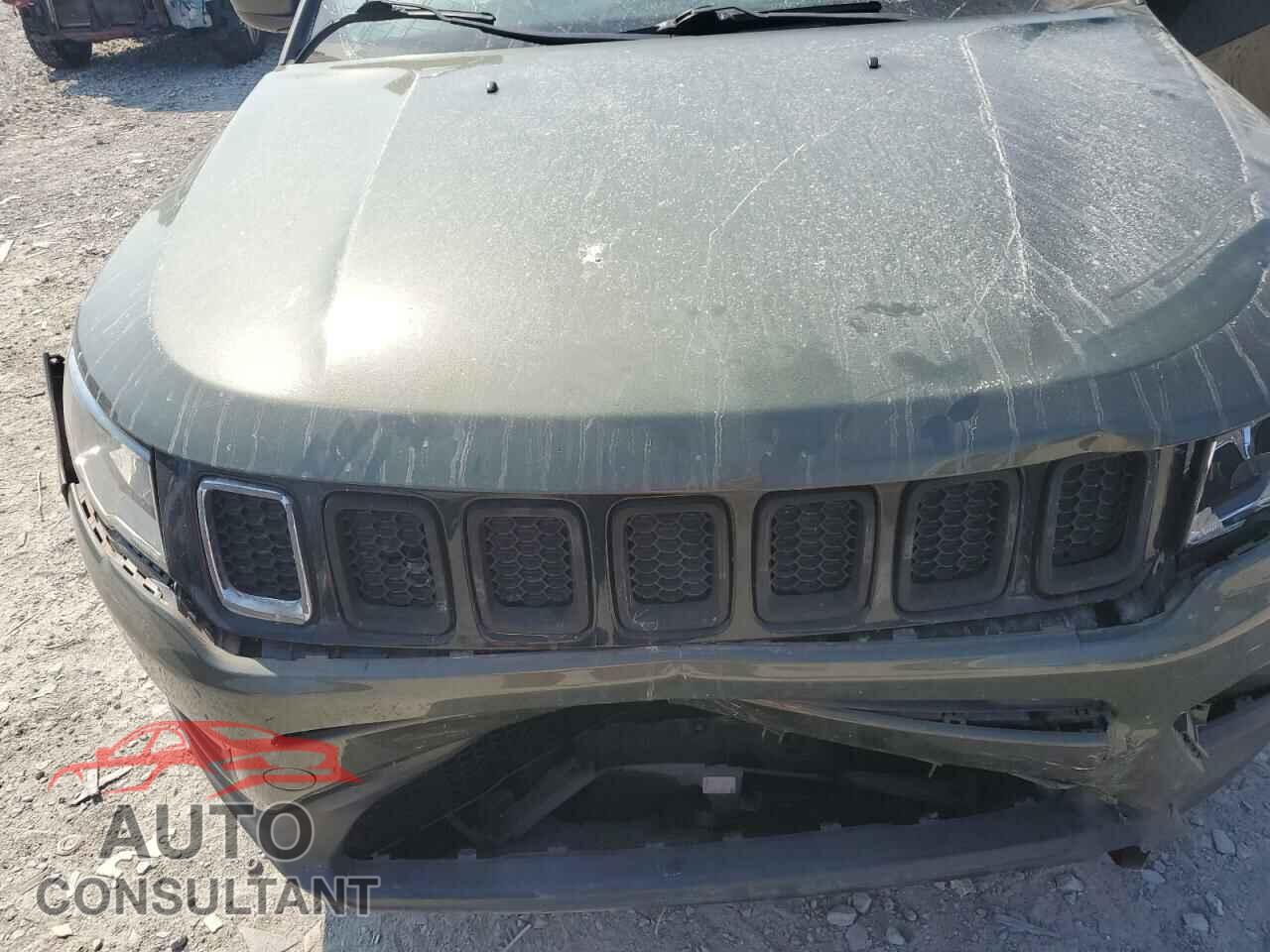 JEEP COMPASS 2018 - 3C4NJDBBXJT103357