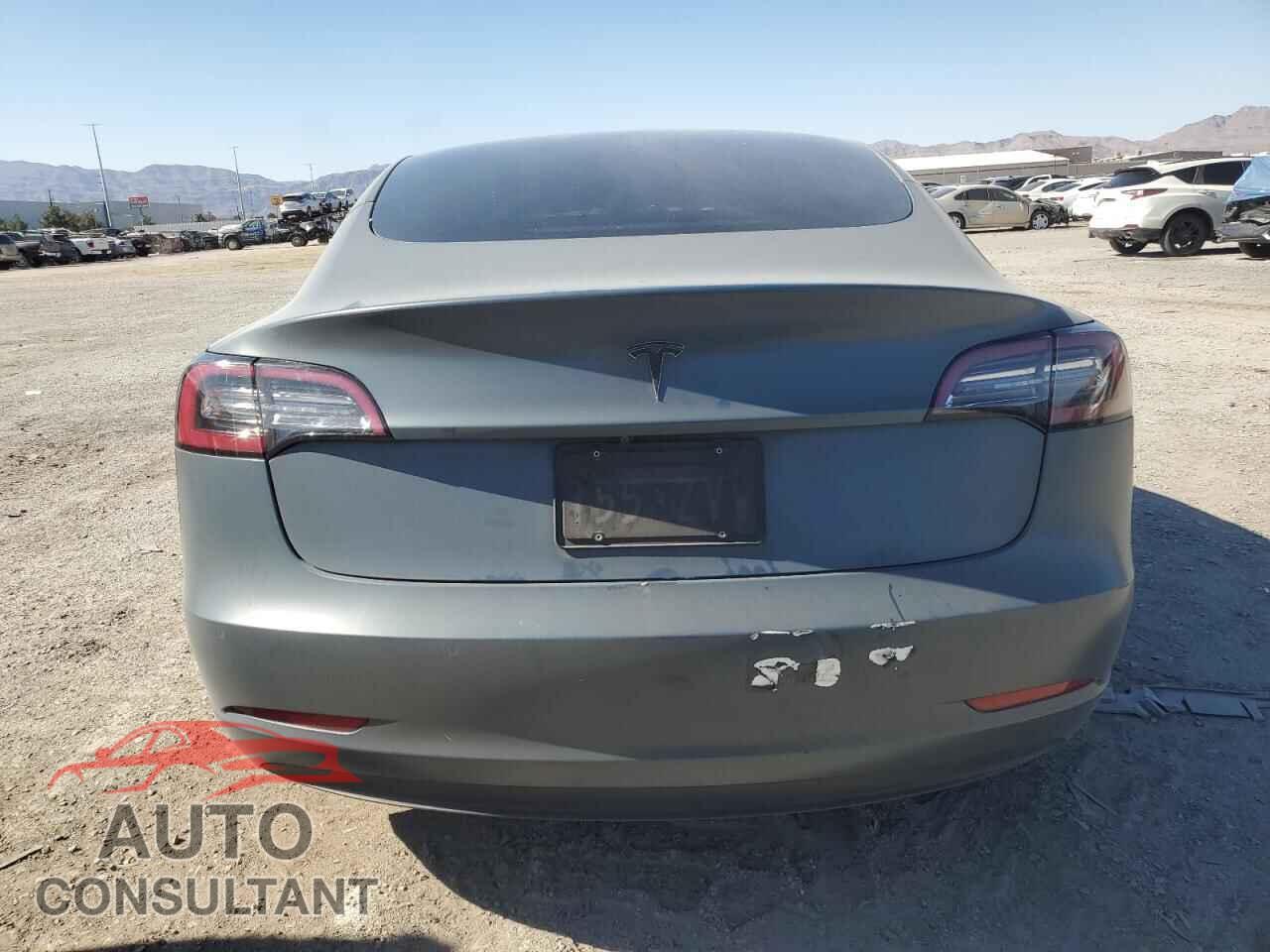 TESLA MODEL 3 2021 - 5YJ3E1EB2MF055684