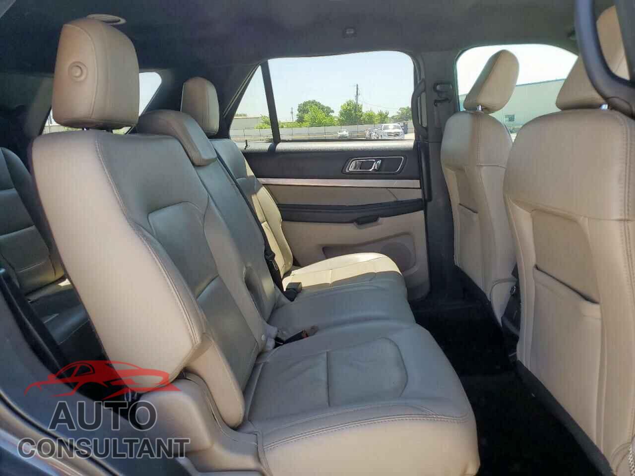 FORD EXPLORER 2018 - 1FM5K7D83JGB03314