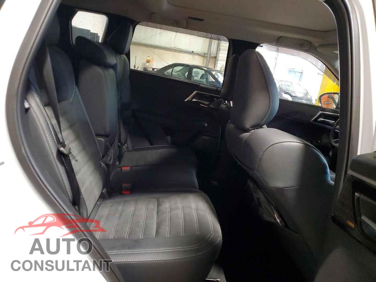 MITSUBISHI OUTLANDER 2025 - JA4J4VA85SZ019310
