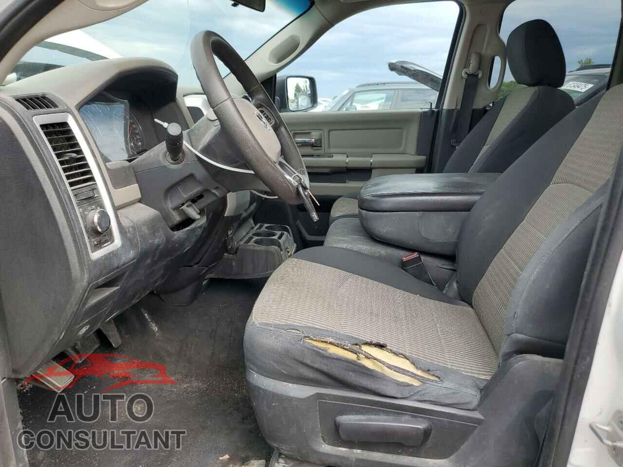 DODGE RAM 1500 2012 - 1C6RD7GP4CS102229