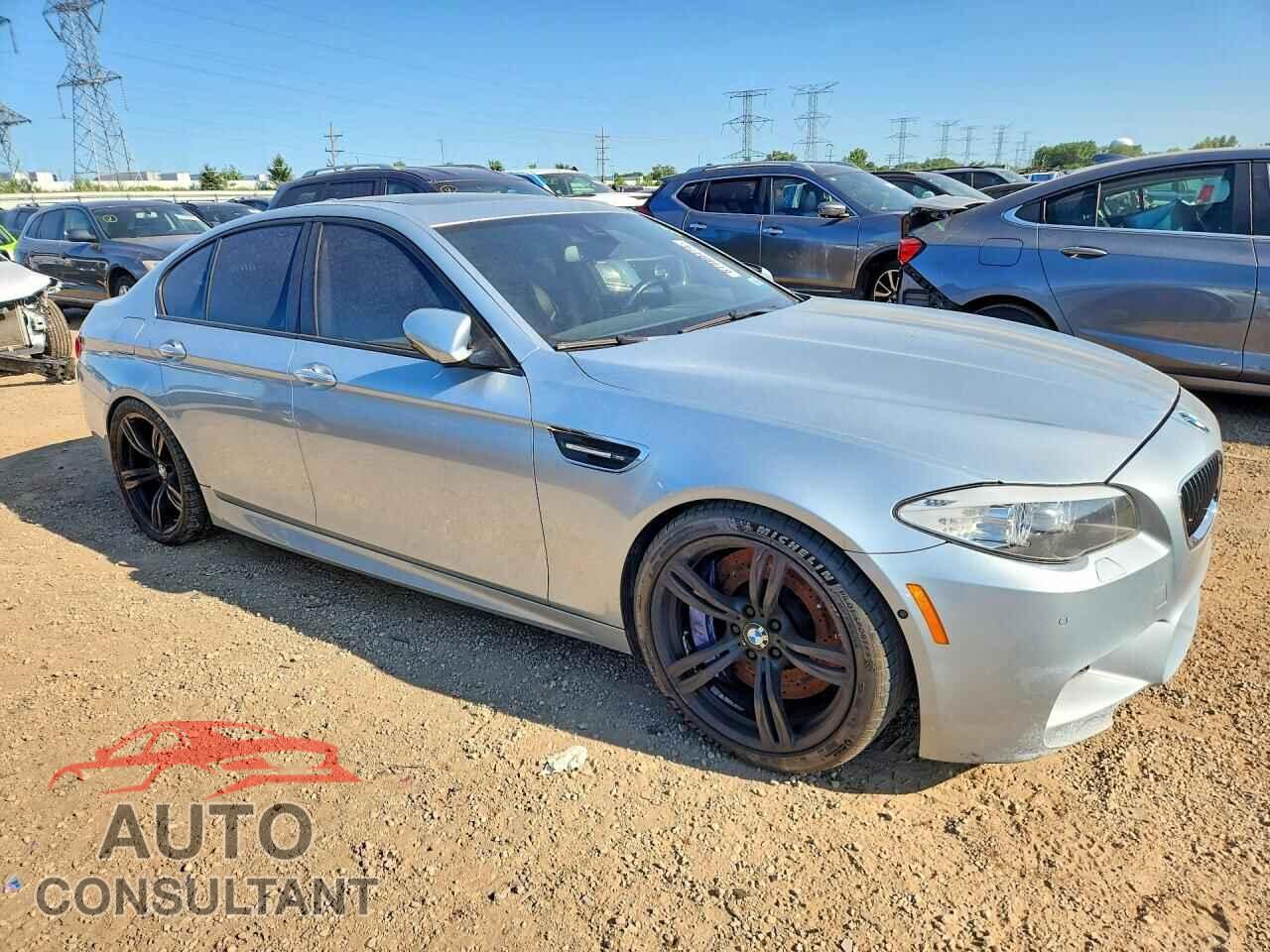 BMW M5 2013 - WBSFV9C59DD097018