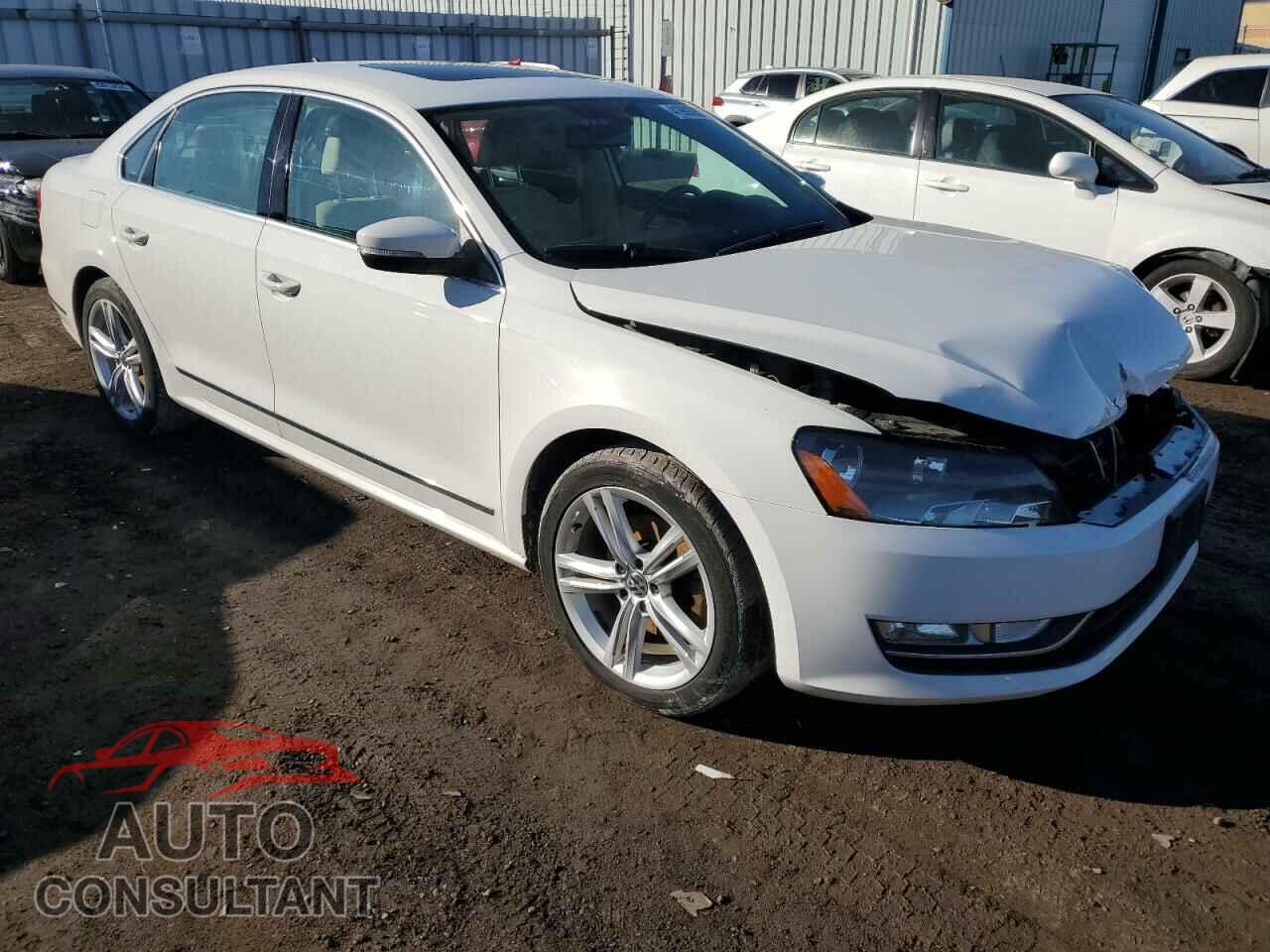VOLKSWAGEN PASSAT 2015 - 1VWCS7A37FC041433
