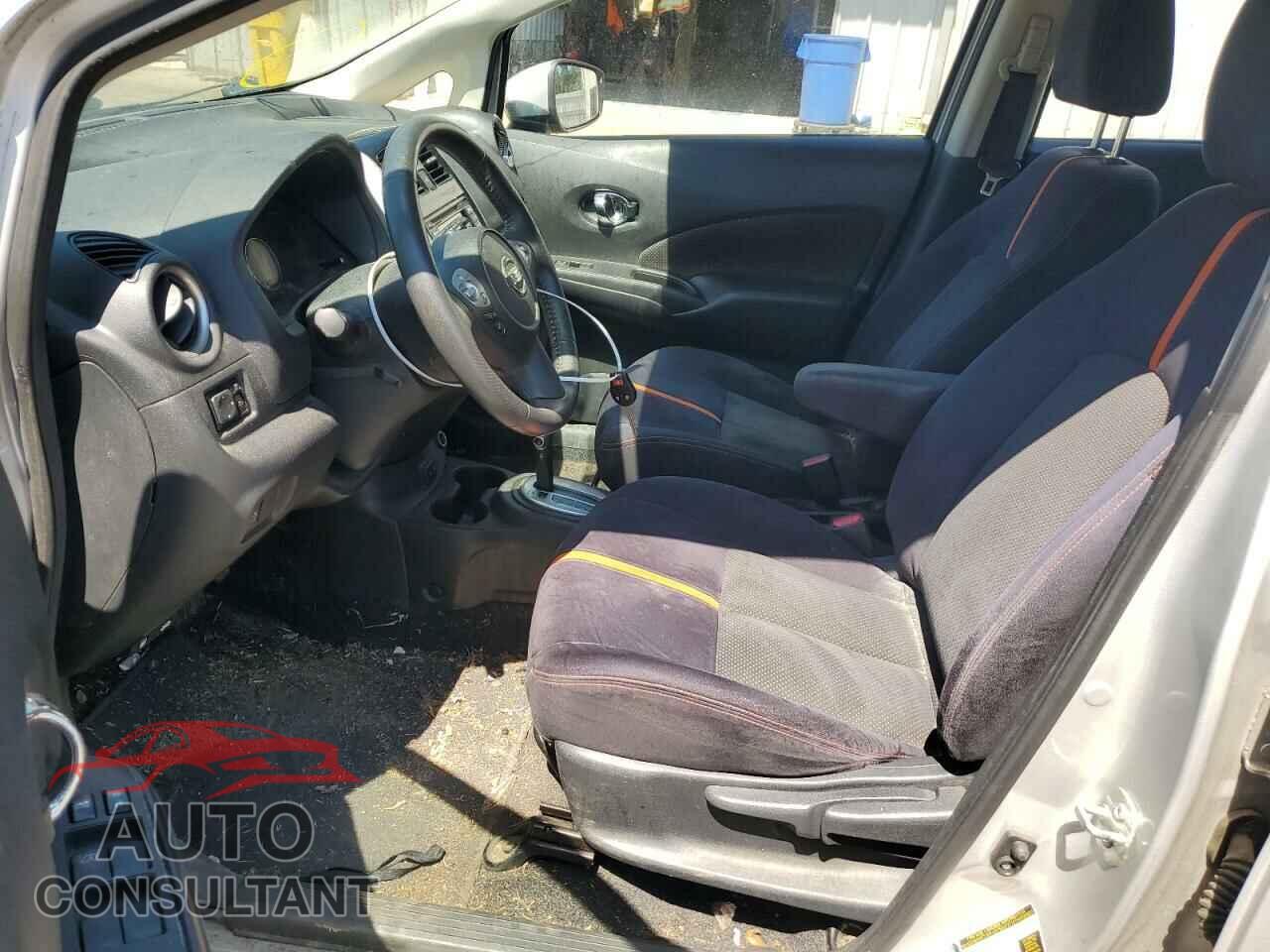 NISSAN VERSA 2017 - 3N1CE2CP3HL379032