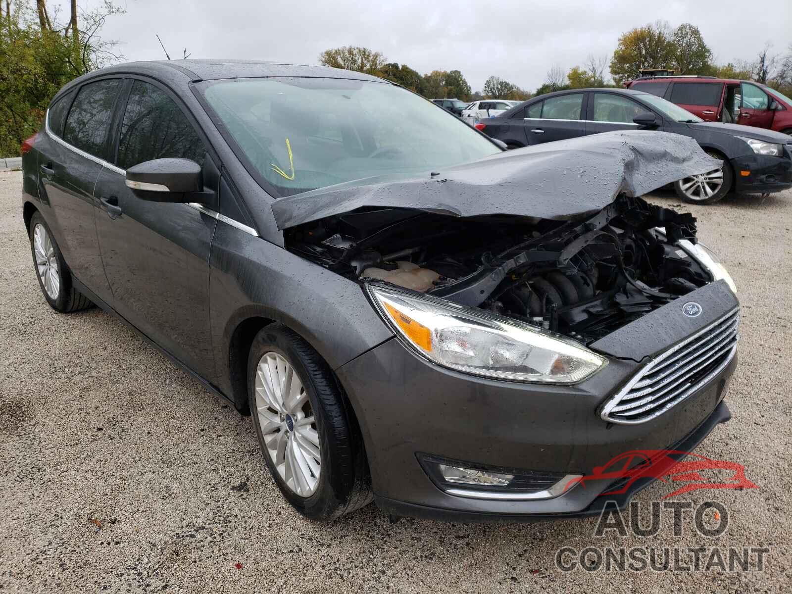 FORD FOCUS 2017 - 1FADP3N28HL309644