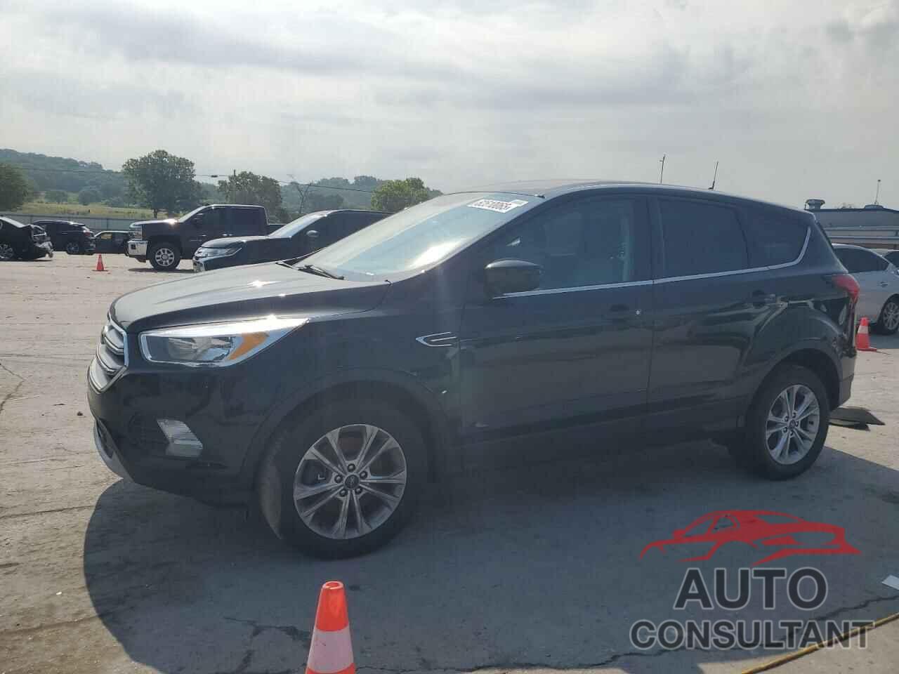 FORD ESCAPE 2019 - 1FMCU9GD3KUA68623