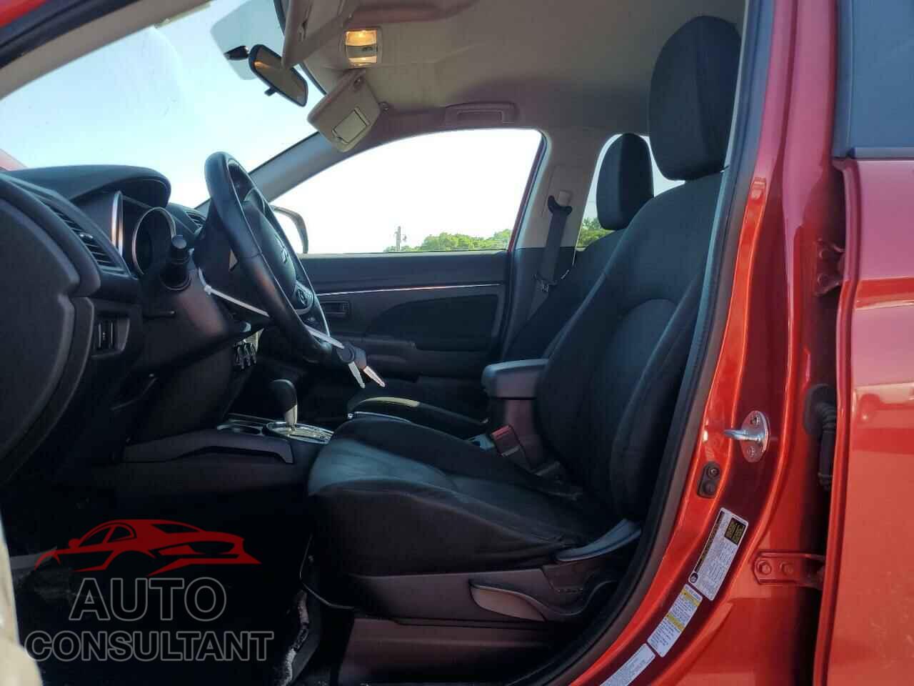 MITSUBISHI OUTLANDER 2015 - 4A4AP3AUXFE011899