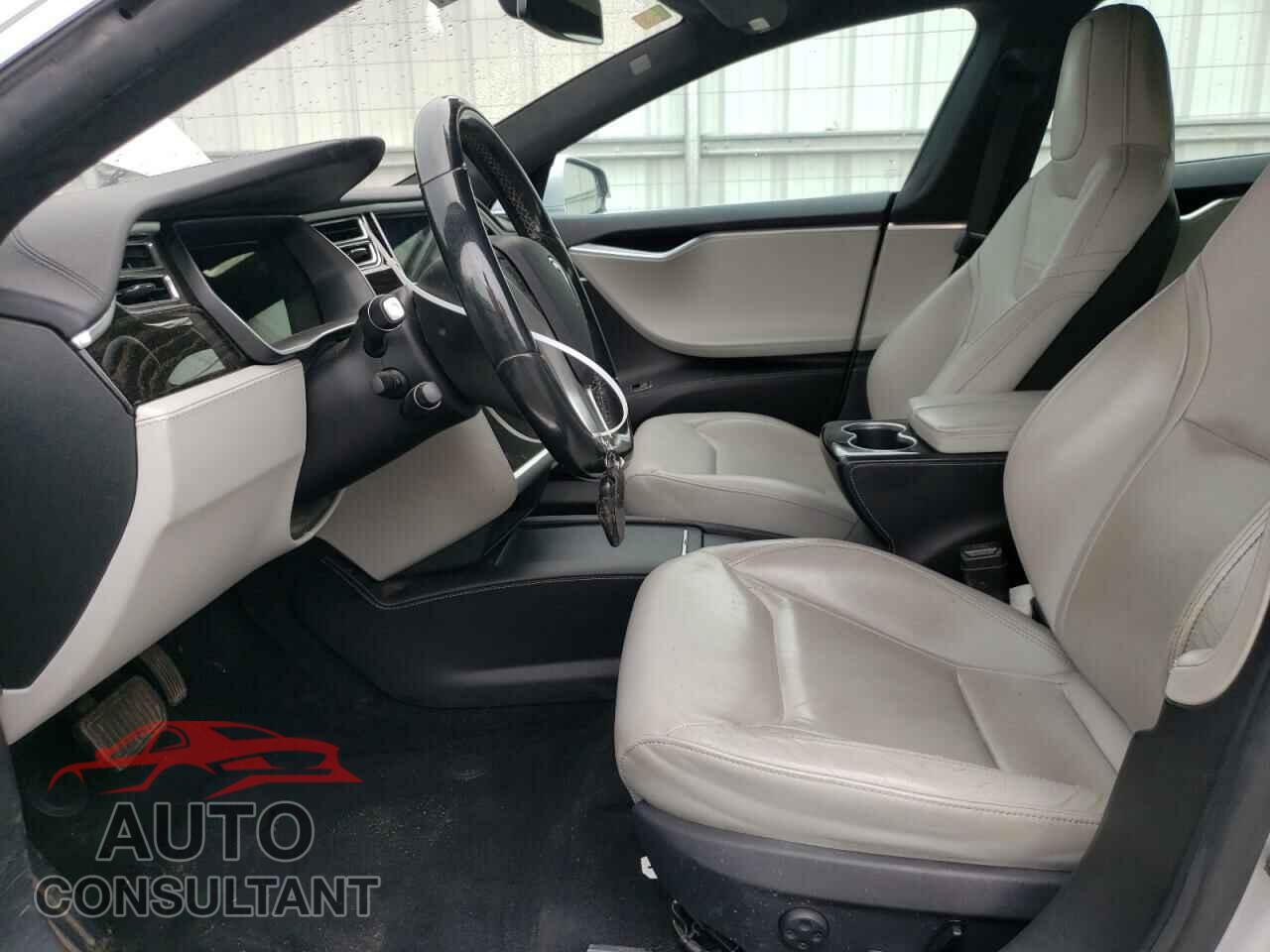 TESLA MODEL S 2016 - 5YJSA1E20GF150014