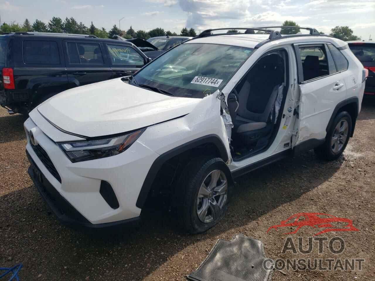 TOYOTA RAV4 2024 - 2T3P1RFV4RC438565