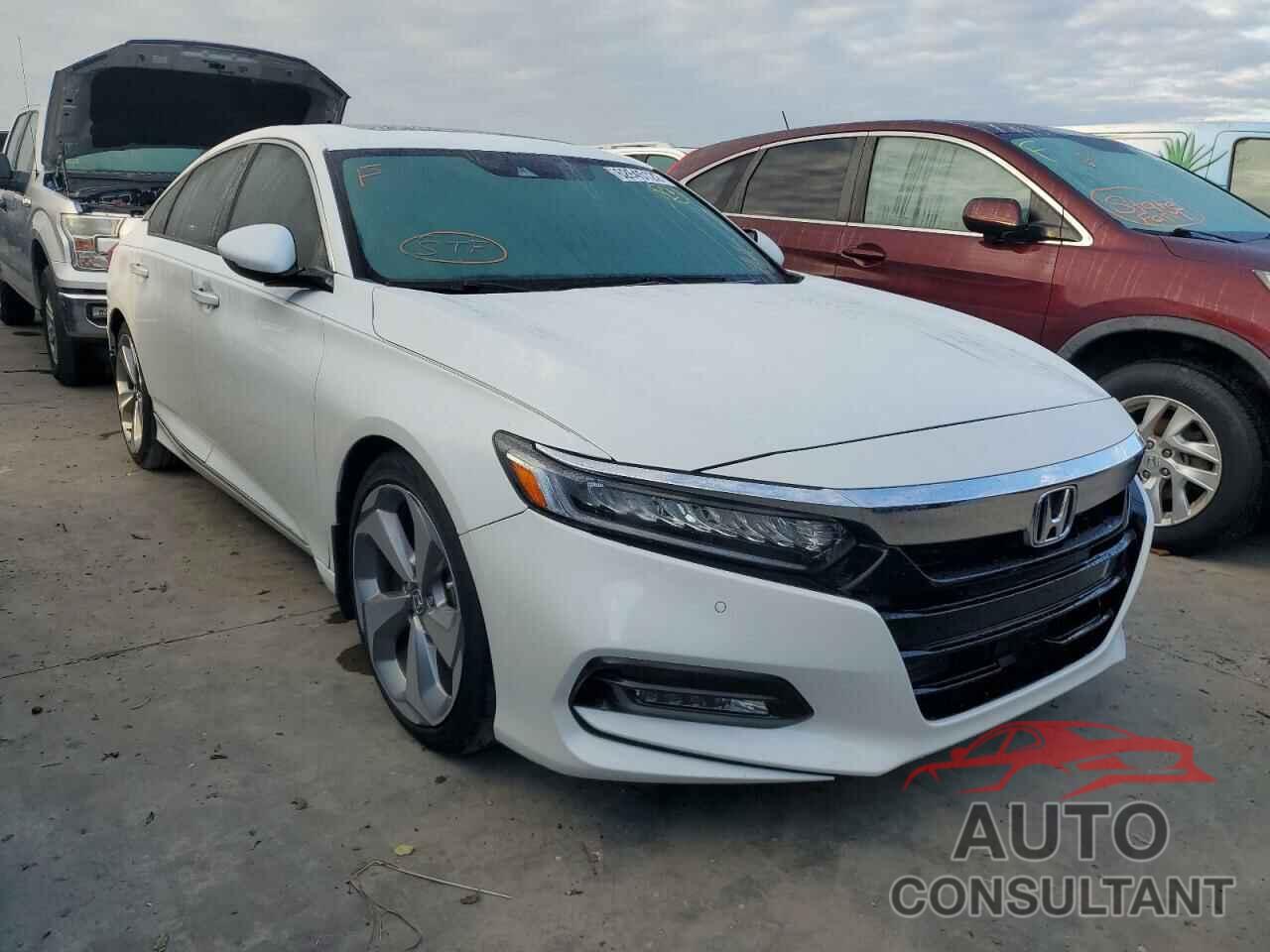 HONDA ACCORD 2018 - 1HGCV1F98JA046960