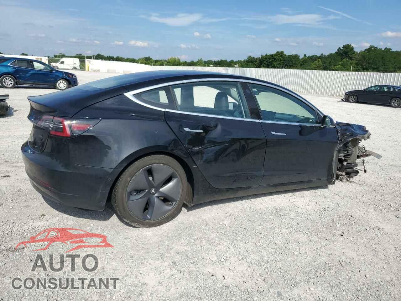 TESLA MODEL 3 2018 - 5YJ3E1EA6JF015966