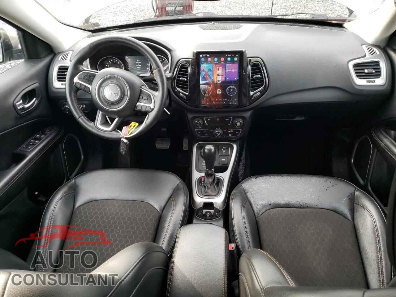 JEEP COMPASS 2020 - 3C4NJDBB3LT100805
