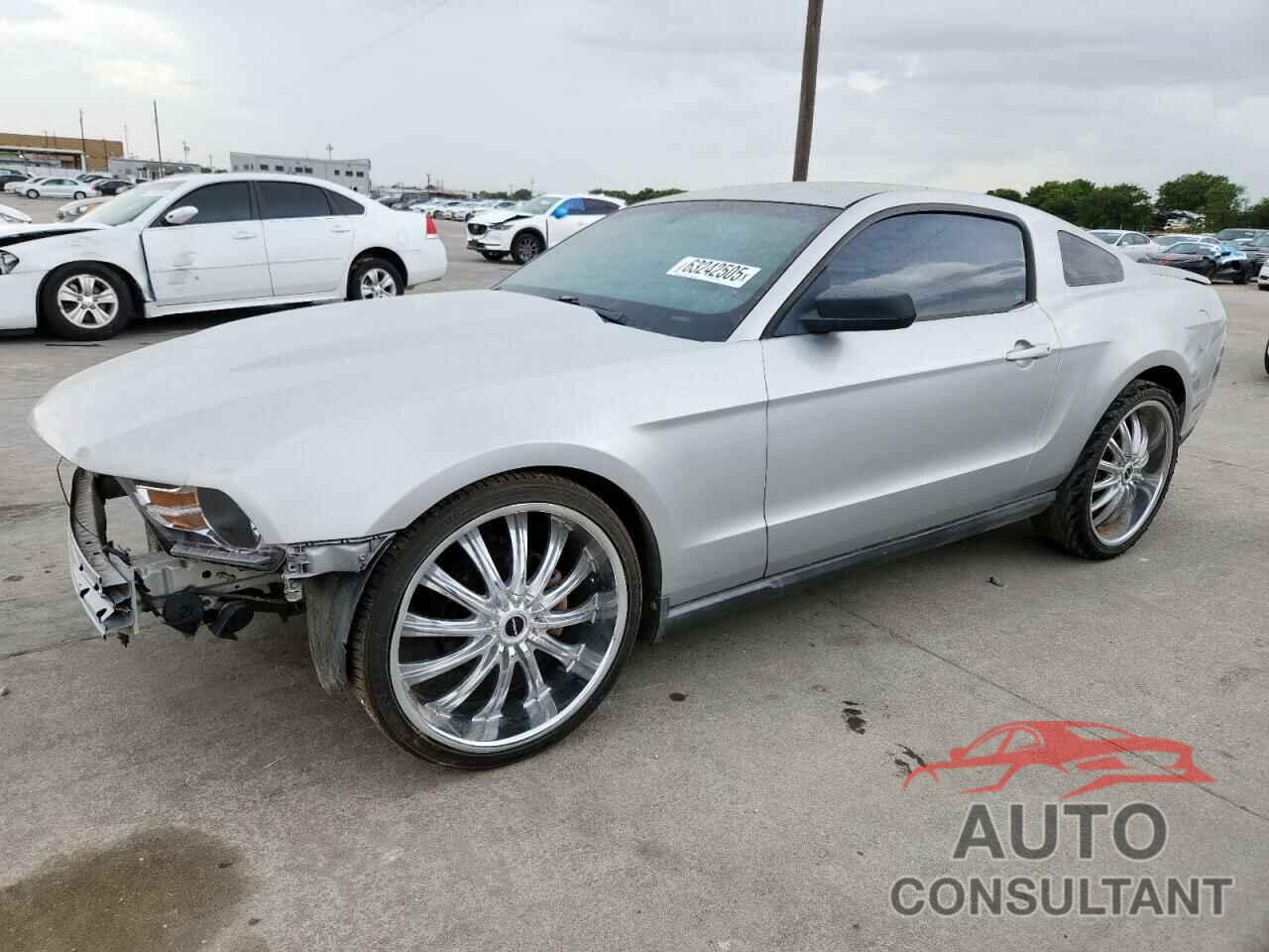 FORD ALL Models 2010 - 1ZVBP8AN0A5102557