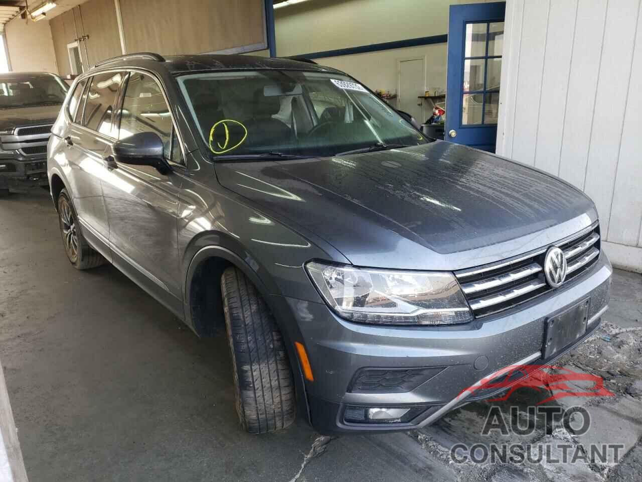 VOLKSWAGEN TIGUAN 2018 - 3VV2B7AX2JM019365