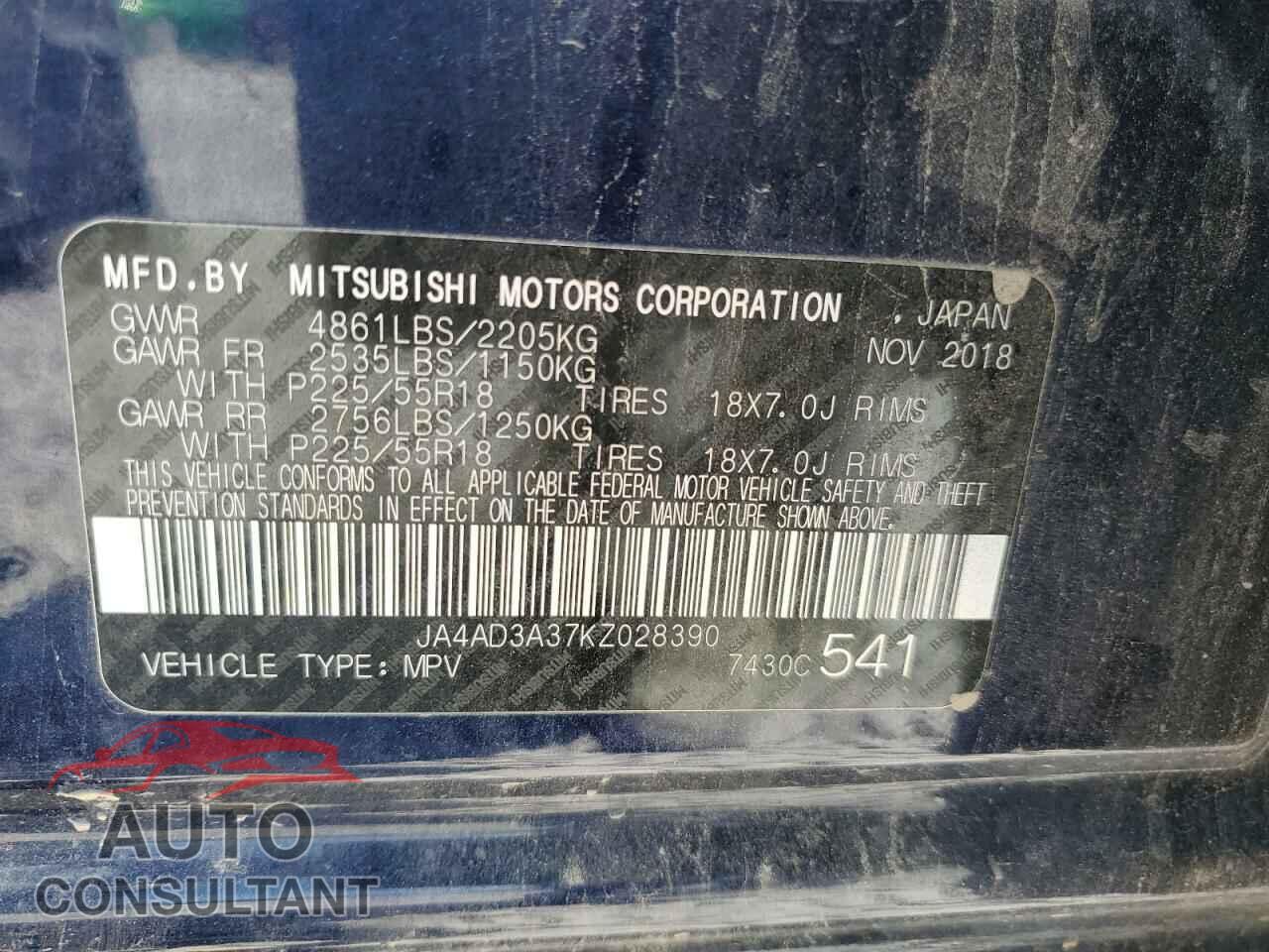 MITSUBISHI OUTLANDER 2019 - JA4AD3A37KZ028390