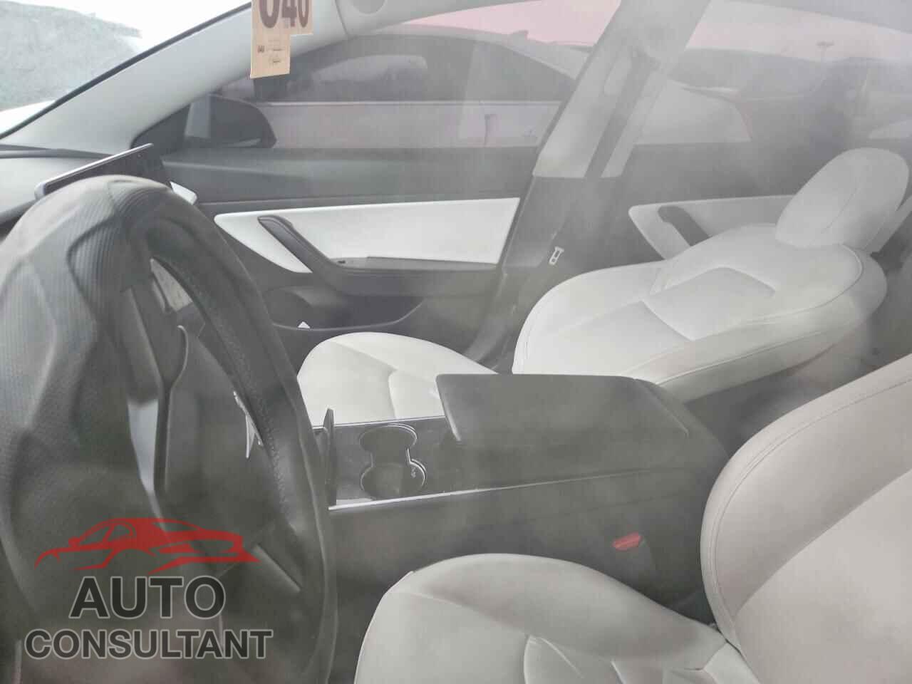 TESLA MODEL 3 2020 - 5YJ3E1EC9LF624733