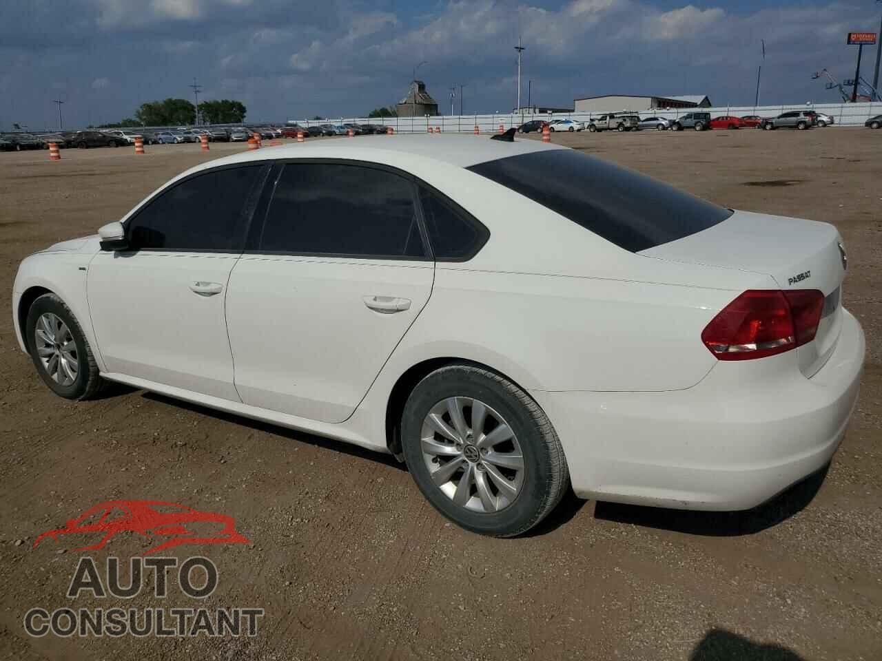 VOLKSWAGEN PASSAT 2015 - 1VWAS7A39FC055650