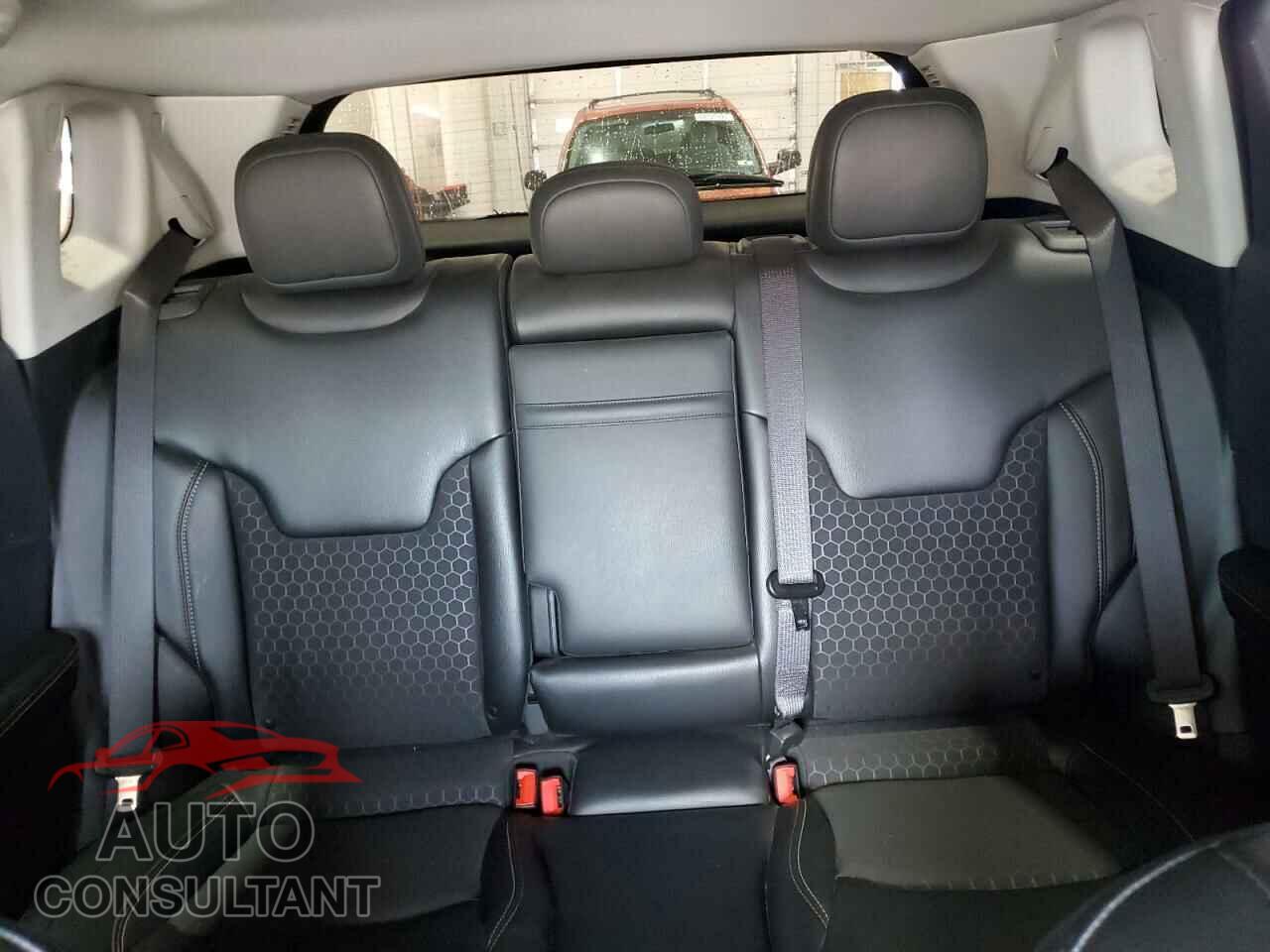 JEEP COMPASS 2020 - 3C4NJDBB9LT100808
