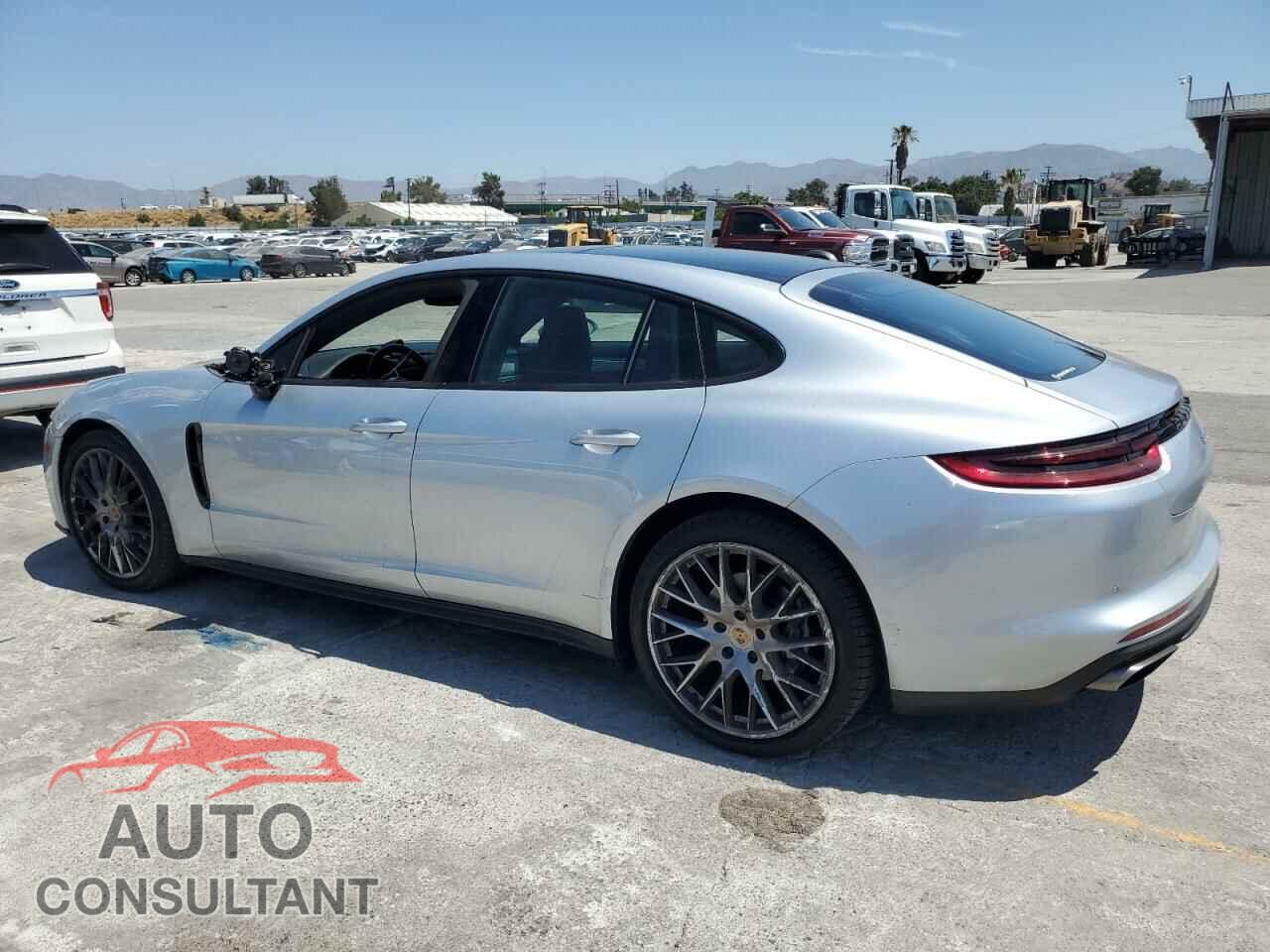 PORSCHE PANAMERA 2017 - WP0AA2A71HL101129