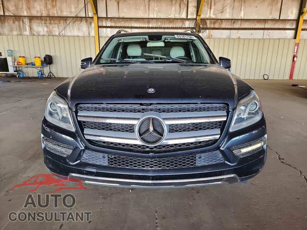 MERCEDES-BENZ GL-CLASS 2013 - 4JGDF7CE4DA240387