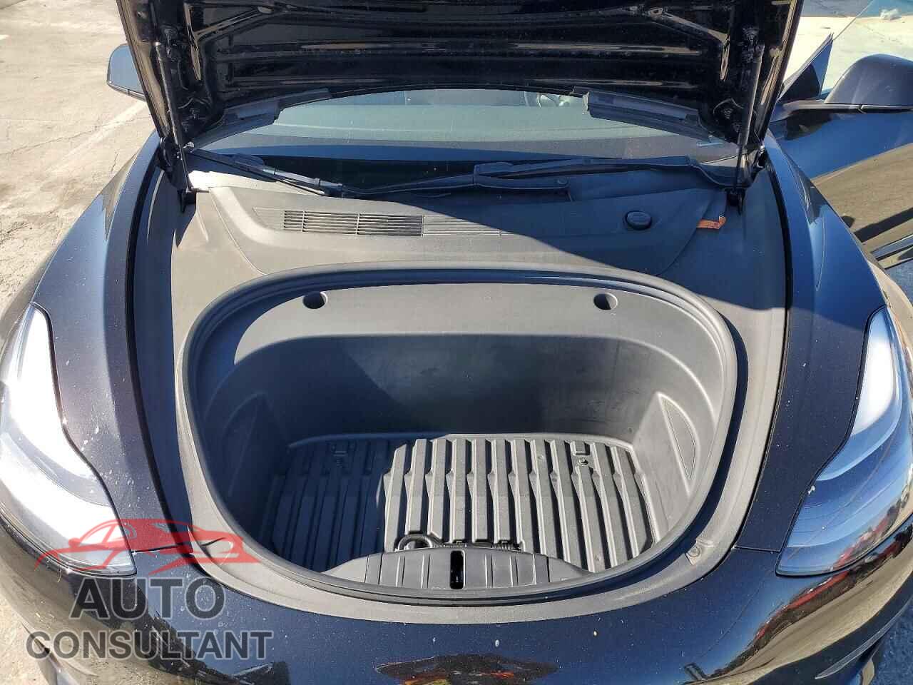 TESLA MODEL 3 2022 - 5YJ3E1EA9NF123732