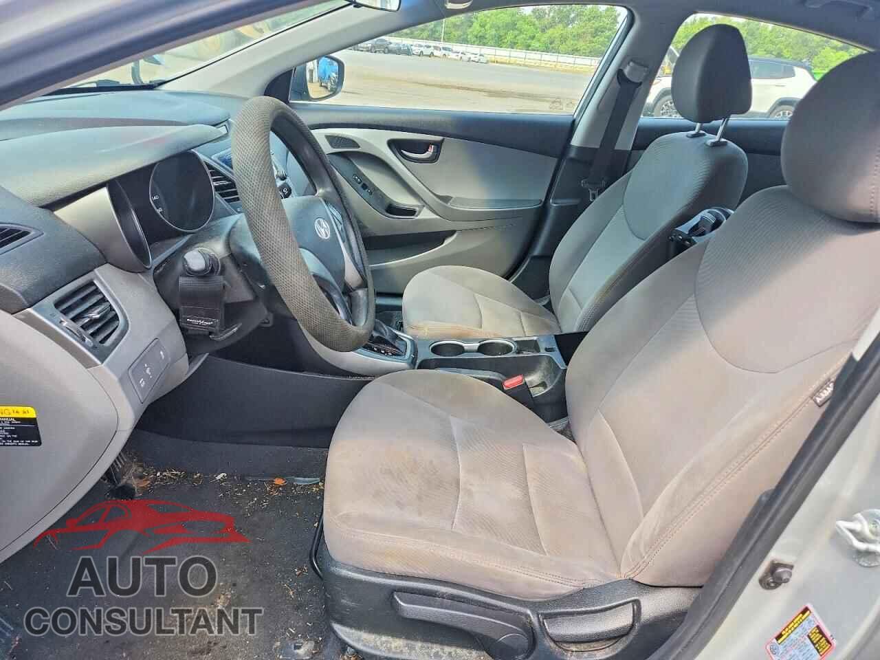 HYUNDAI ELANTRA 2014 - 5NPDH4AE2EH507178