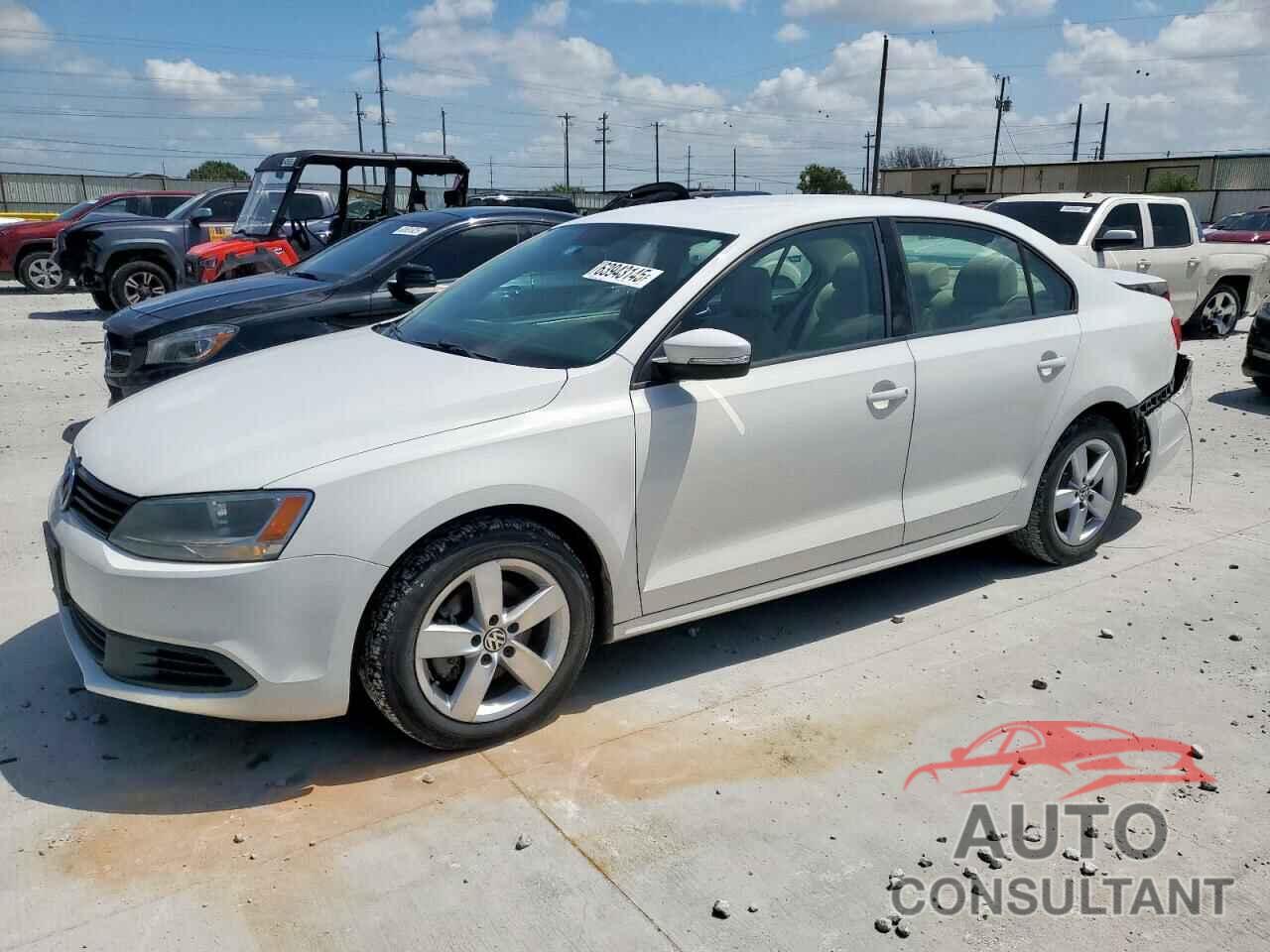 VOLKSWAGEN JETTA 2011 - 3VWDX7AJ1BM360498
