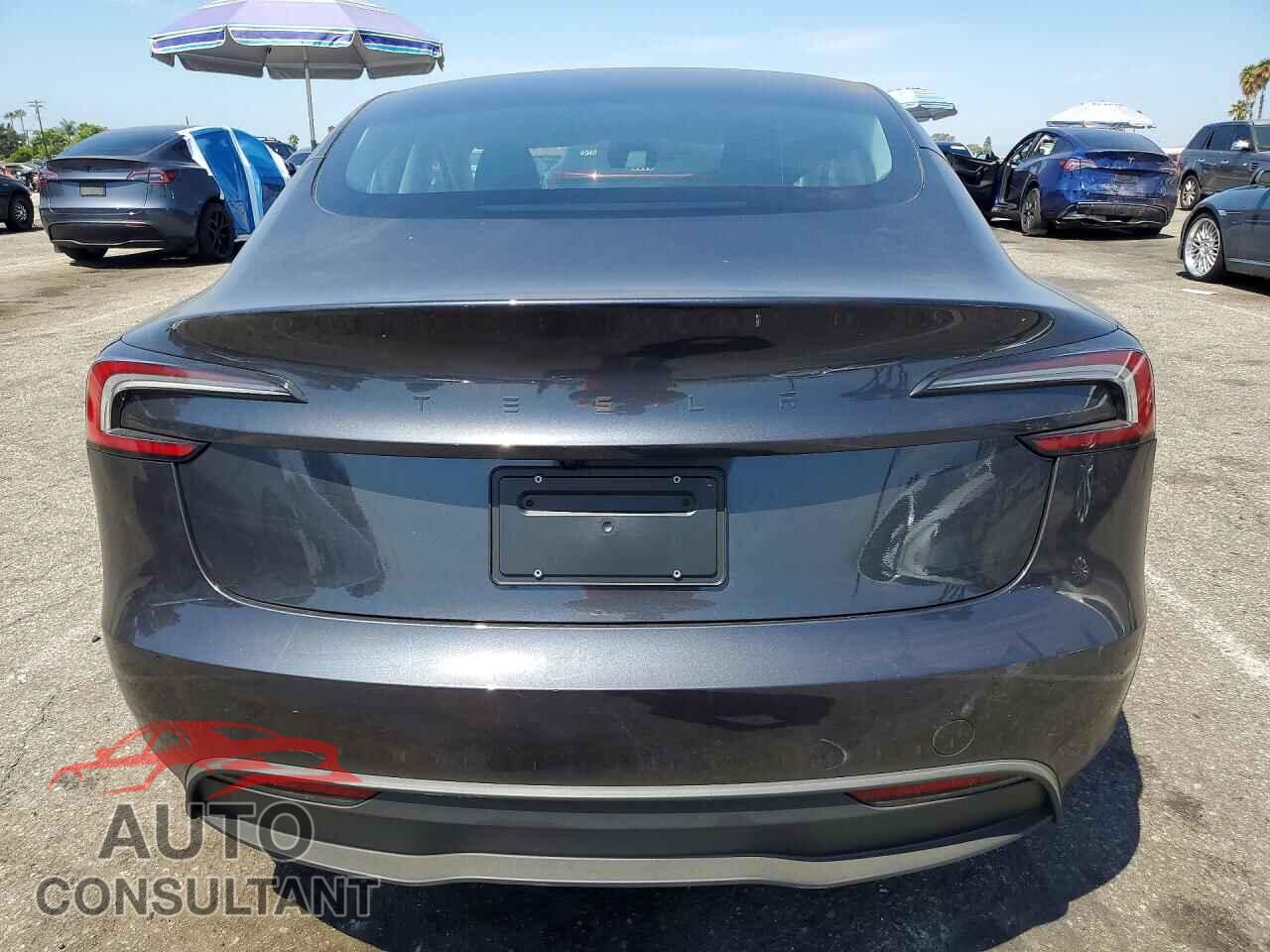 TESLA MODEL 3 2026 - 5YJ3E1EA1TF197269