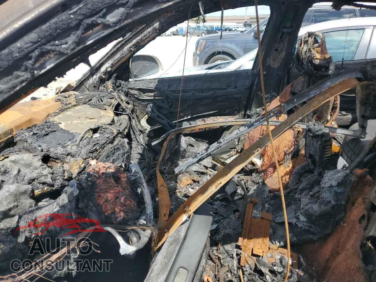 AUDI Q3 2016 - WA1BFCFS7GR017105