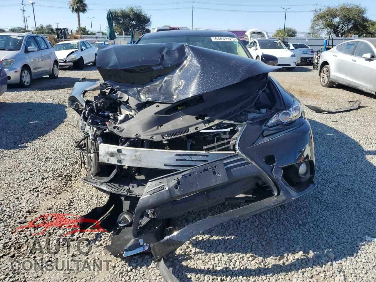 LEXUS IS 2014 - JTHBF1D27E5024345
