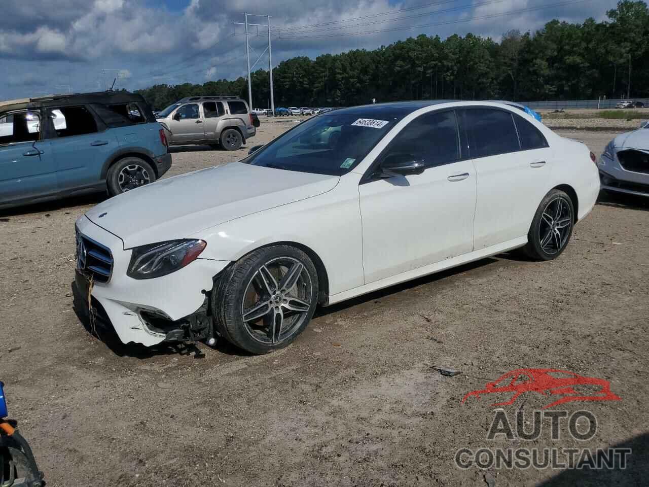 MERCEDES-BENZ E-CLASS 2020 - W1KZF8DB7LA817339