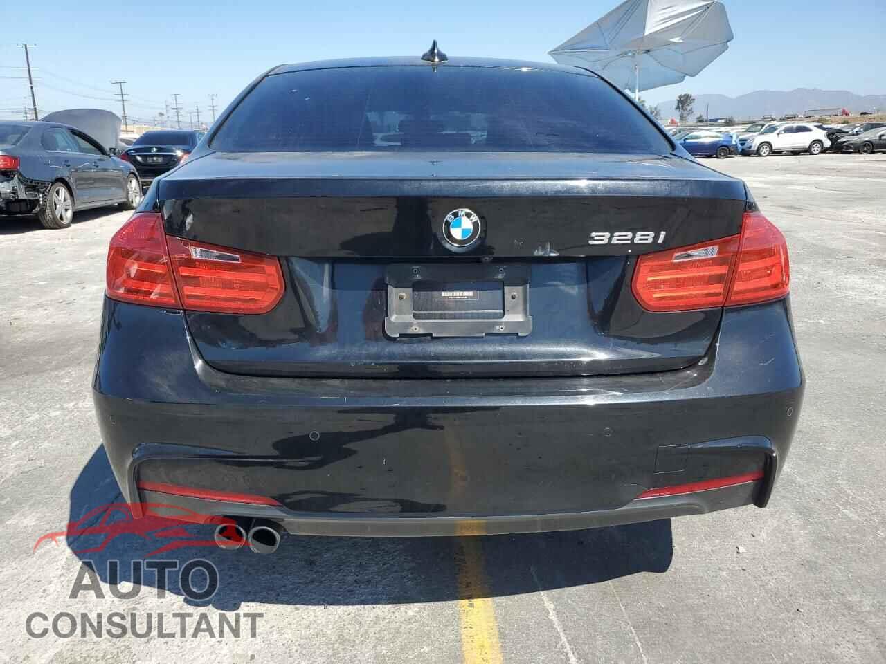 BMW 3 SERIES 2013 - WBA3C1C52DF435345
