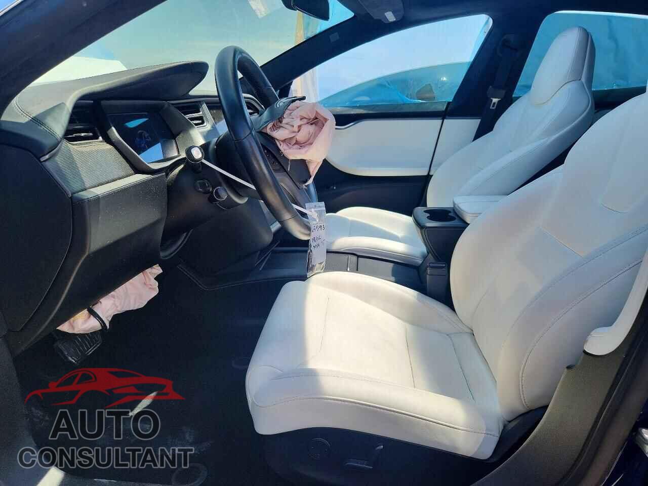TESLA MODEL S 2018 - 5YJSA1E25JF276702