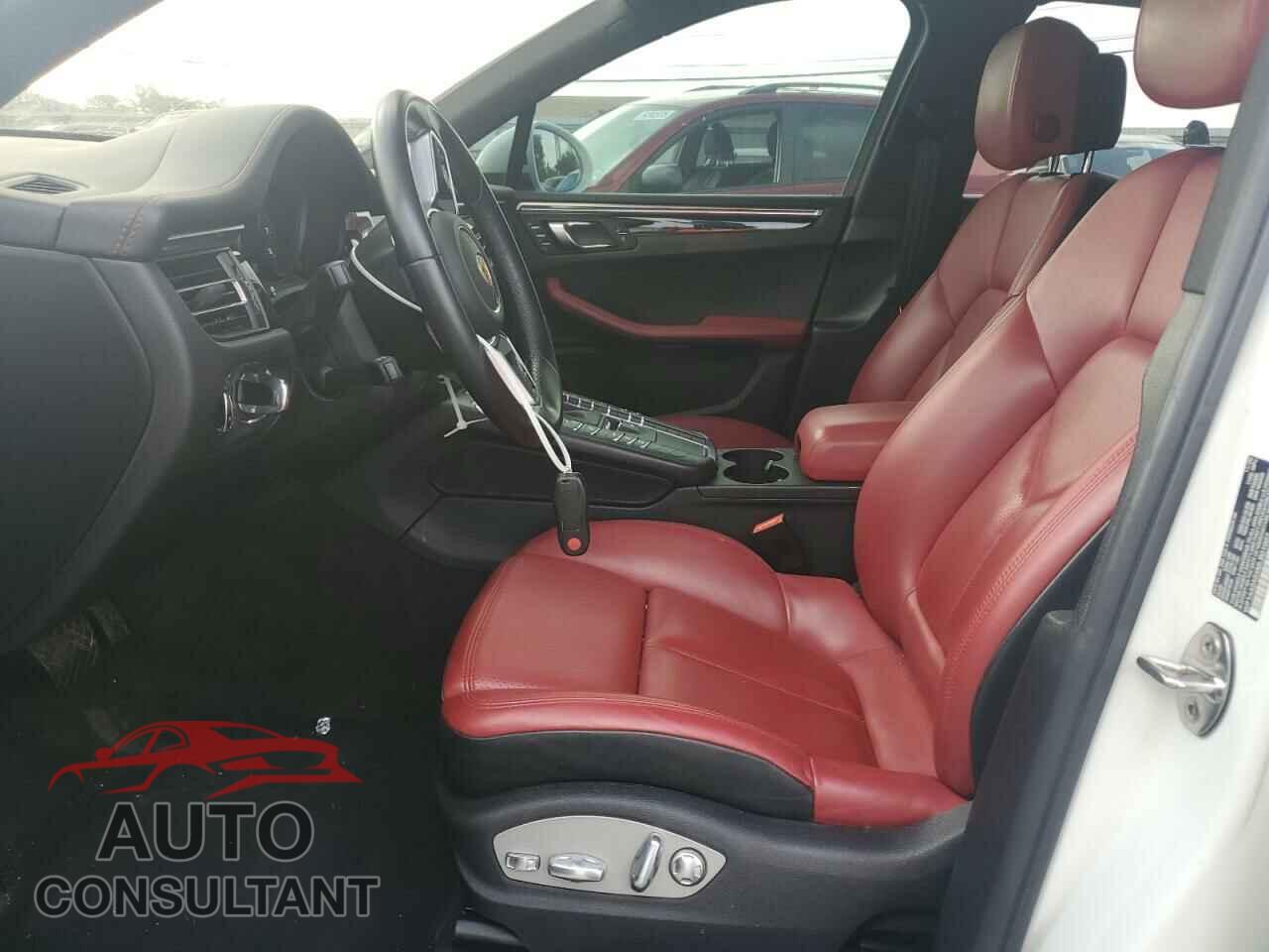 PORSCHE MACAN 2021 - WP1AA2A5XMLB01007