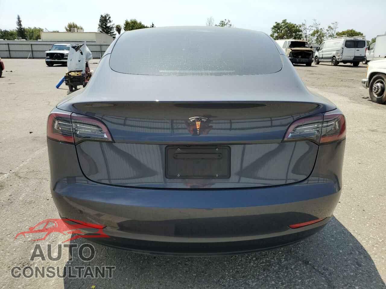 TESLA MODEL 3 2023 - 5YJ3E1EA5PF569119