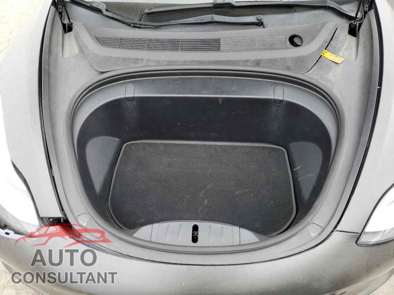 TESLA MODEL 3 2018 - 5YJ3E1EA3JF158423