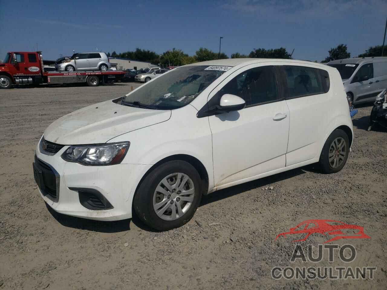 CHEVROLET SONIC 2018 - 1G1JG6SH5J4133331