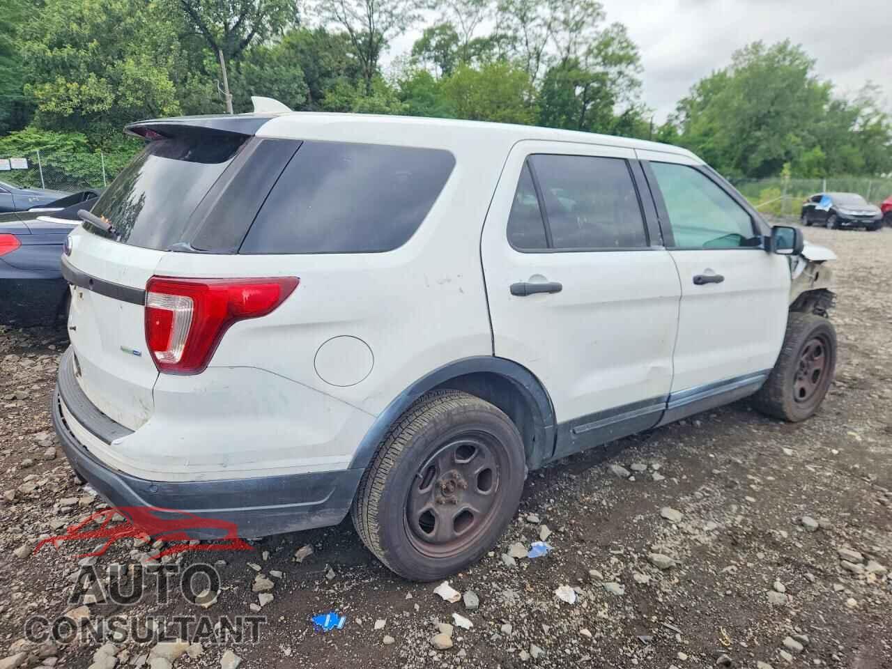 FORD EXPLORER 2016 - 1FM5K8AR5GGB89043