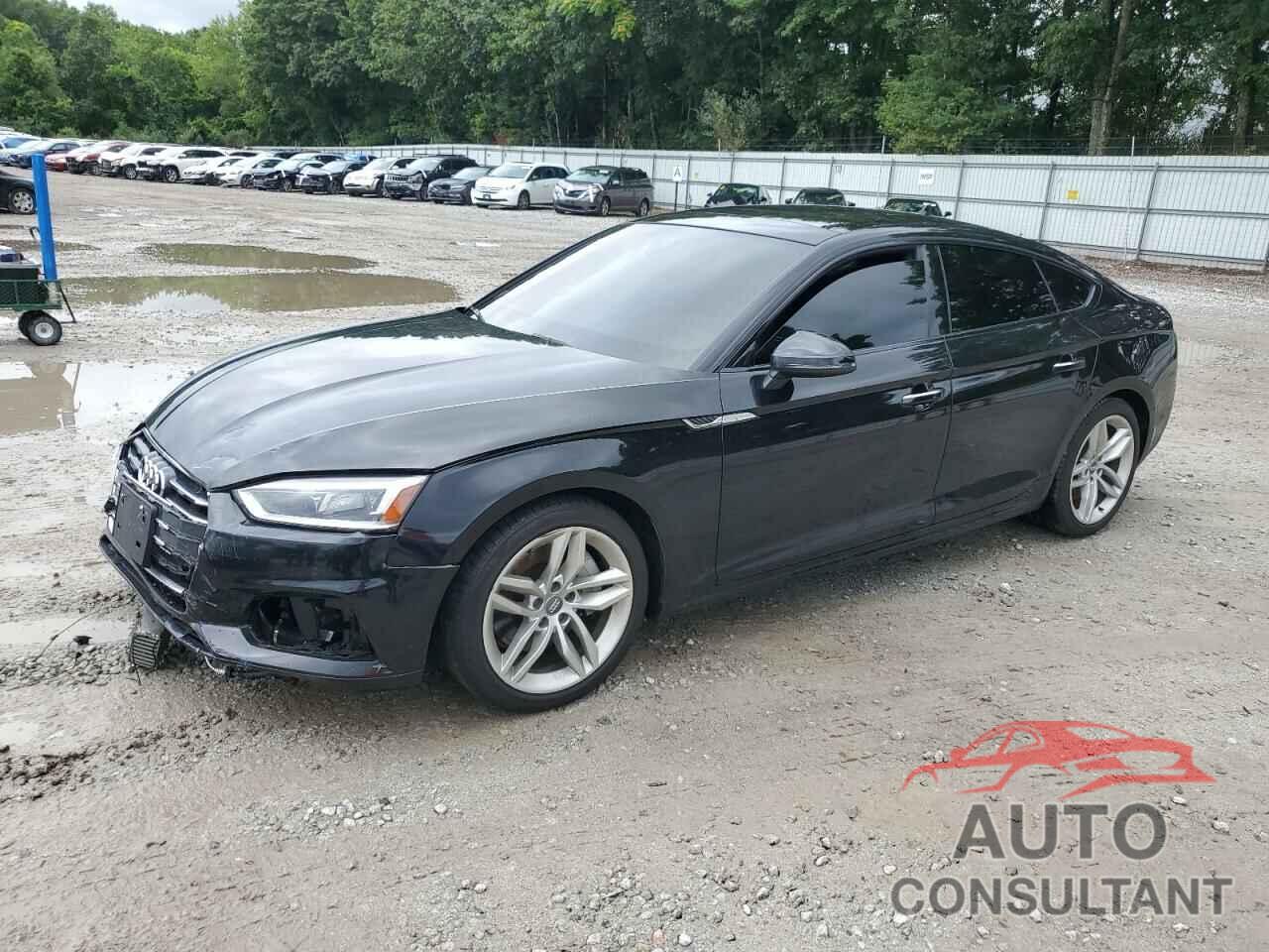 AUDI A5 2019 - WAUBNCF54KA007638