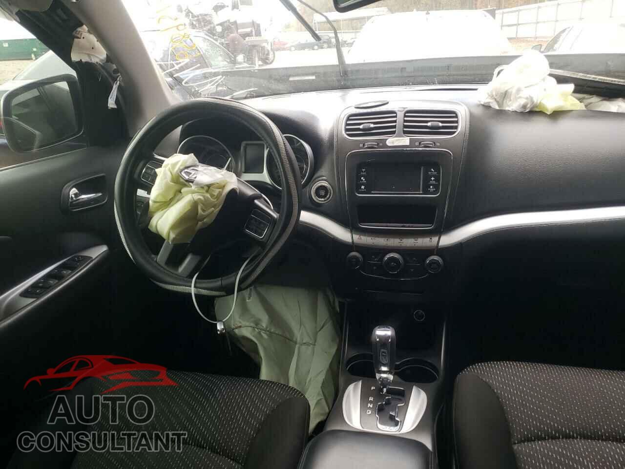 DODGE JOURNEY 2020 - 3C4PDCAB2LT194641