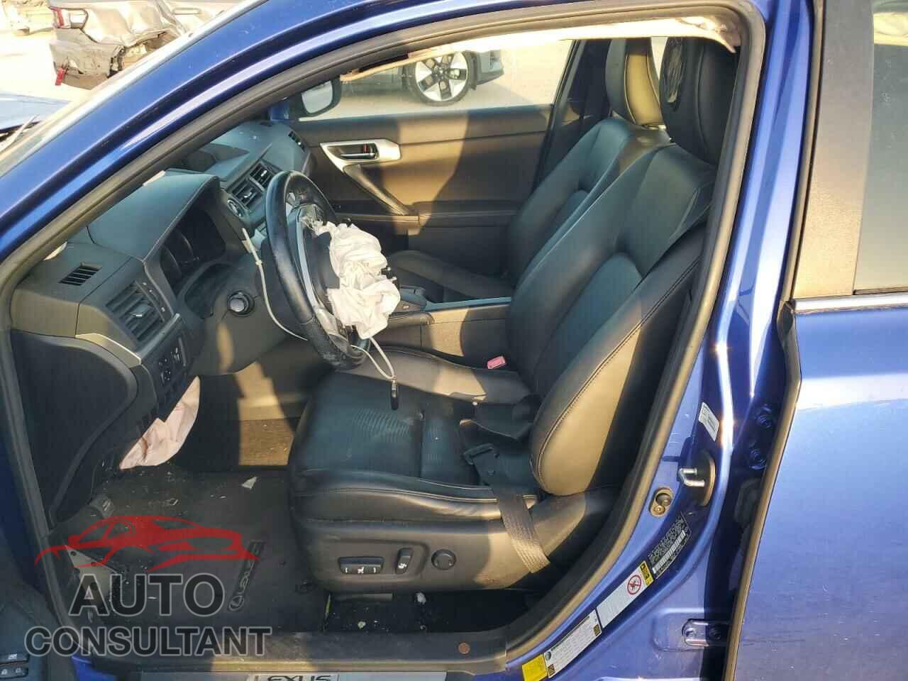 LEXUS CT 200 2012 - JTHKD5BH3C2081175