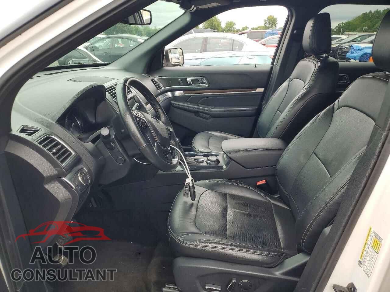 FORD EXPLORER 2018 - 1FM5K8F82JGB73535